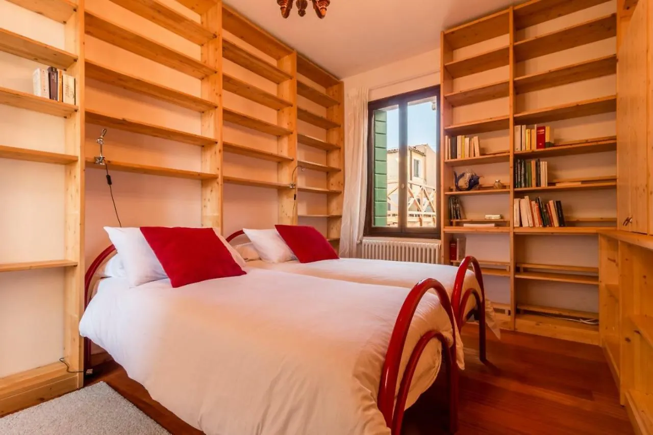 Arsenale 2352 Home Library By Biennale Exhibition Venice Apartment